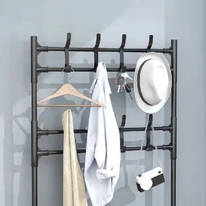 Organizador De Zapatos Y Ropa Con 8 Ganchos Y 5 Niveles 80x172x26cm Marca HomeCo. Color Negro